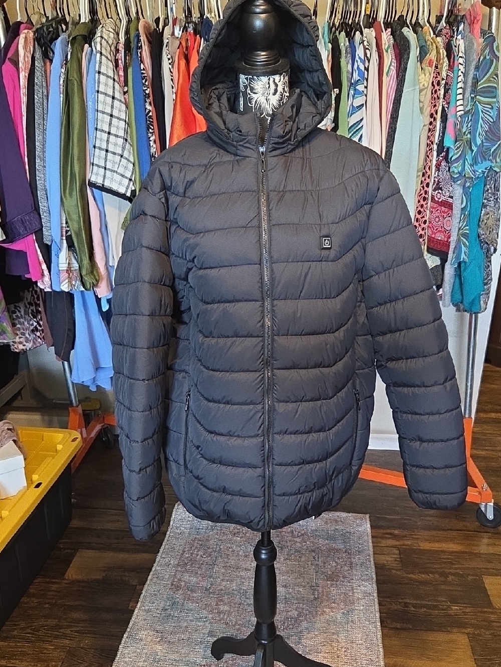 Men's Black Quilted Puffer Warmimg Jacket with Hood & Charger NWOT